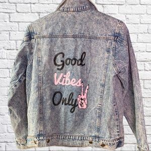 HONEY PUNCH Good Vibes Only Denim Jacket S